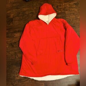 COMFY Oversized sweatshirt/blanket - worn once!